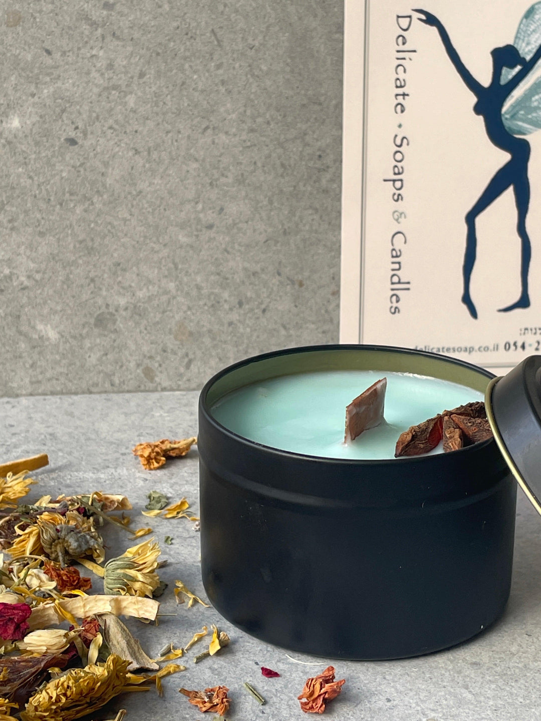 גשם של כוכבים - Delicate Soaps & candles