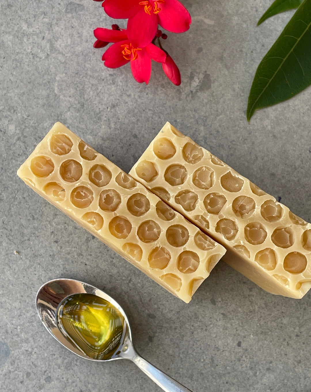 ืืืฉ ืืืืจืืื - Delicate Soaps & candles