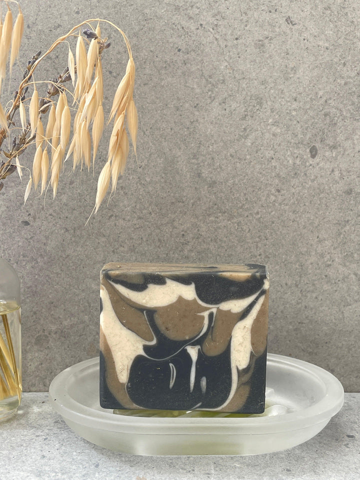 אפוקסי עגולה עם חורים גדולים - Delicate Soaps & candles